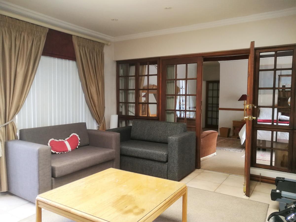 เดอะ เบาบับ บี แอนด์ บี Villa มิดแรนด์ ภายนอก รูปภาพ